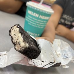 Chuck E. Cheese - Comparison