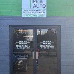 DC Tire and Auto - Front entranceway