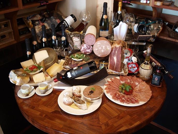 Fornera Wine House