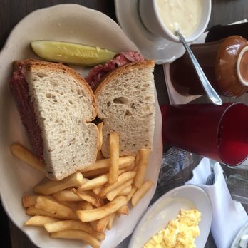 Yellow Rose Cafe - Diners Near Me - Chicago, Illinois