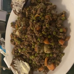 Hannah Flanagan's Pub - Dumped out Shepherd's Pie