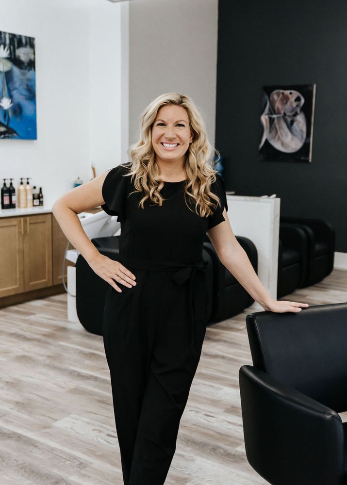 Salon Rejuvenation Logo