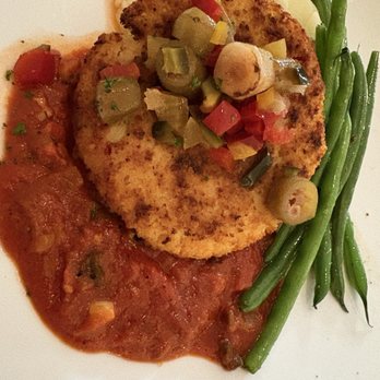 Chez Daniel - Crab cake platter - French Near Me - Frenchtown, New Jersey