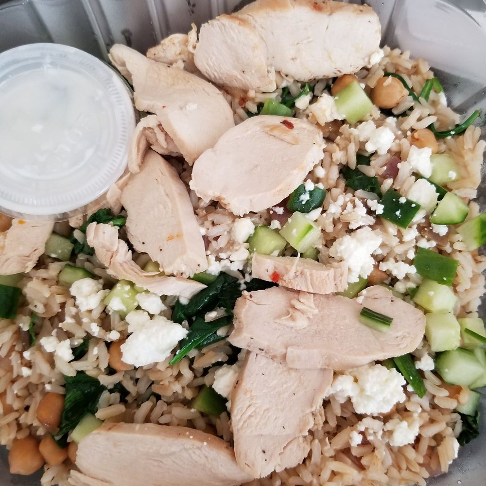 SoFresh - Greek Bowl with Chicken (no tomatoes)! So tasty! - New American Near Me - Tampa, Florida SoFresh - Greek Bowl with Chicken (no tomatoes)! So tasty! - New American Near Me - Tampa, Florida