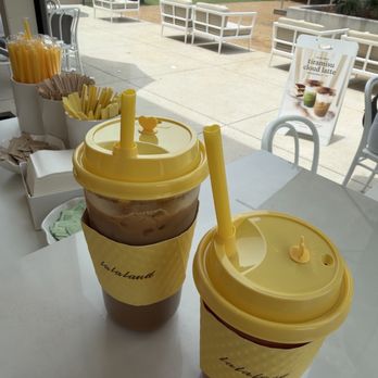 La La Land - Coffee & Tea Near Me - Addison, Texas La La Land - Coffee & Tea Near Me - Addison, Texas