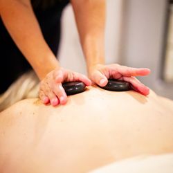 Jessica Oliveira Massage Therapy - Hot stone massage