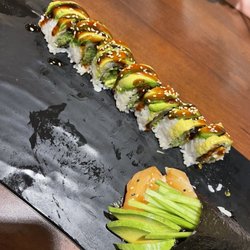 Ginza Japanese Shabu Shabu - Sushi and handroll