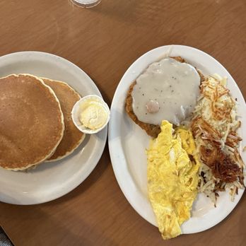 Millbrae Pancake House - Pancakes, Chicken Fried Steak - American Near Me - Millbrae, California