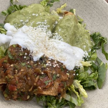 Flores Corte Madera - Taquitos - Mexican Near Me - Corte Madera, California