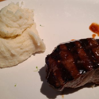 BJ's Restaurant & Brewhouse - Perfectly prepared Tri-tip sirloin with thick mashed potatoes. - New American Near Me - Avon, Indiana BJ's Restaurant & Brewhouse - Perfectly prepared Tri-tip sirloin with thick mashed potatoes. - New American Near Me - Avon, Indiana