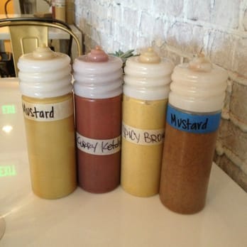 LowBrau - Condiments on tables - German Near Me - Sacramento, California