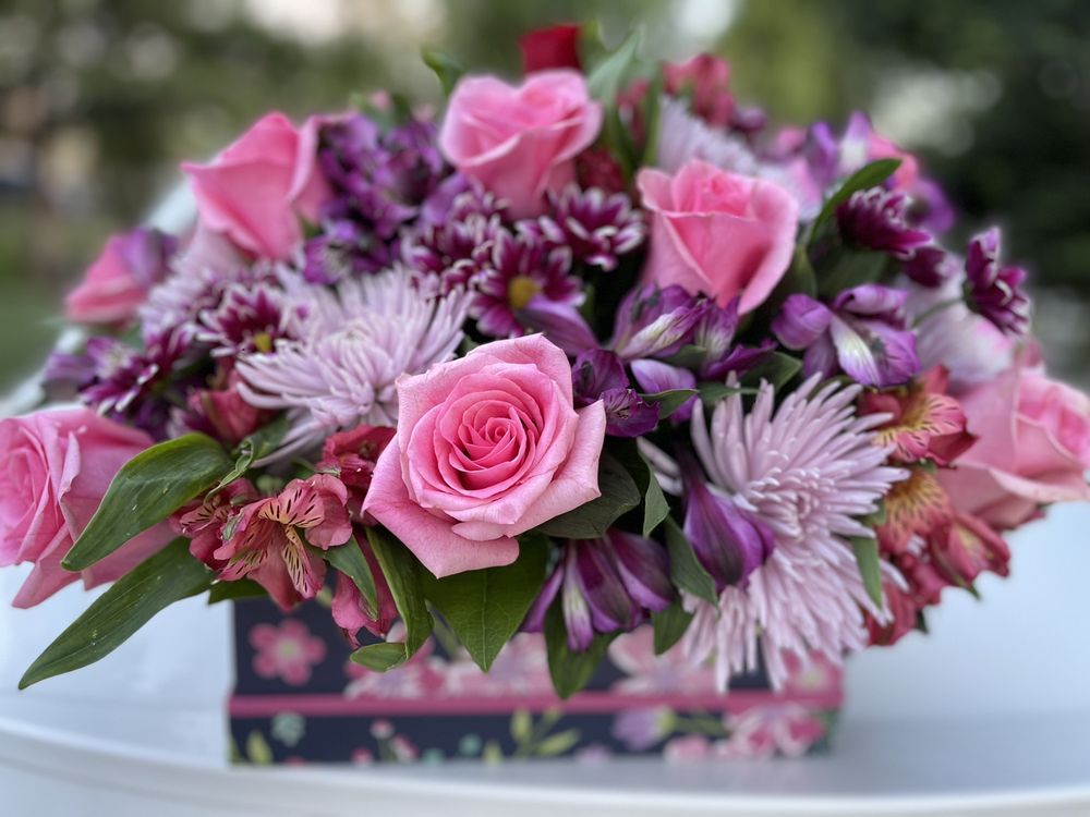 M.B FLOWERS Updated September 2024 13 Photos 4123 East Main St, Stockton, California