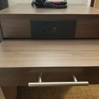 Hampton Inn Mesa Verde/Cortez - Next to bed, charge ports worked w/a grounded plug only. USB ports do not work. - Hotels Near Me - Cortez, Colorado