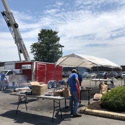 Thompson Catering - They're catering the Link Belt company picnic.