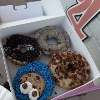 Amy's Donuts - Donuts Near Me - Colorado Springs, Colorado