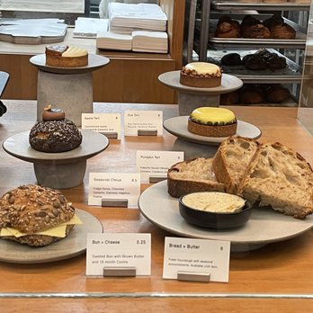 La Cabra - Bakeries Near Me - New York, New York