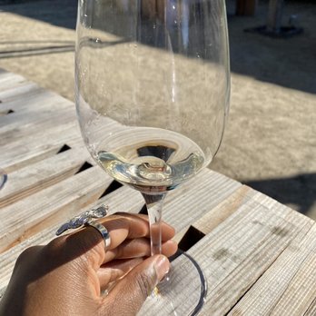 Taft Street Winery - LOVED their Chardonnay! - Wine Tasting Room Near Me - Sebastopol, California Taft Street Winery - LOVED their Chardonnay! - Wine Tasting Room Near Me - Sebastopol, California
