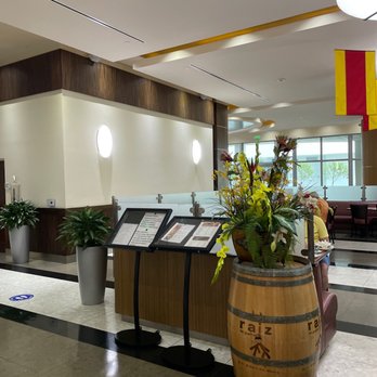 Delicias de Espana 3 - the reception area - Spanish Near Me - Miami, Florida