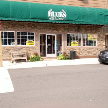 Buck's Restaurant - Exterior - Restaurants Near Me - Ishpeming, Michigan