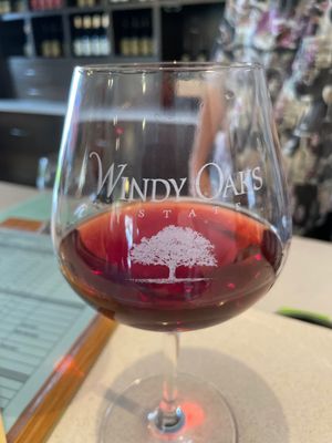 Windy Oaks Winery by null