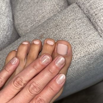 A.M Nail Lounge - 187 chrome hands 187 pedi - Nail Salons Near Me - Fontana, California A.M Nail Lounge - 187 chrome hands 187 pedi - Nail Salons Near Me - Fontana, California