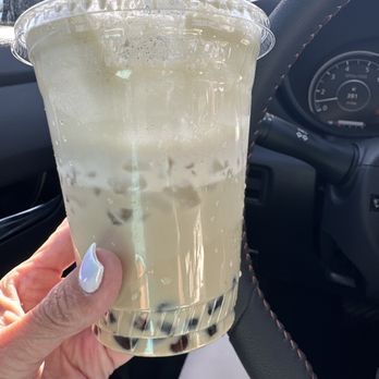 Cali Banh Mi - Honeydew boba Milk Tea - Sandwiches Near Me - San Diego, California Cali Banh Mi - Honeydew boba Milk Tea - Sandwiches Near Me - San Diego, California