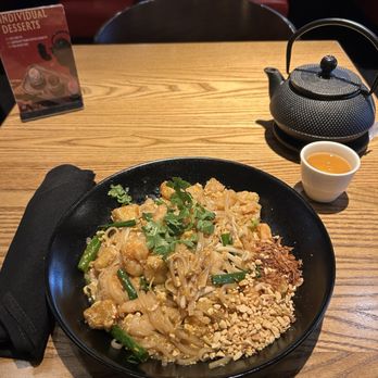 P.F. Chang's - Pad Thai - Chinese Near Me - Atlanta, Georgia P.F. Chang's - Pad Thai - Chinese Near Me - Atlanta, Georgia