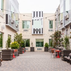 Fleaux Infusions Regenerative Wellness Center