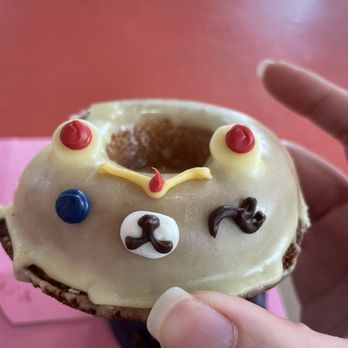 Omg Squee - Yuzu mochi donut - Desserts Near Me - Austin, Texas
