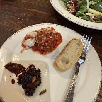 Wild Goat Bistro - Pizza Near Me - Petaluma, California