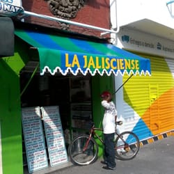 La Jalisciense - Un local pequeño pero surtido