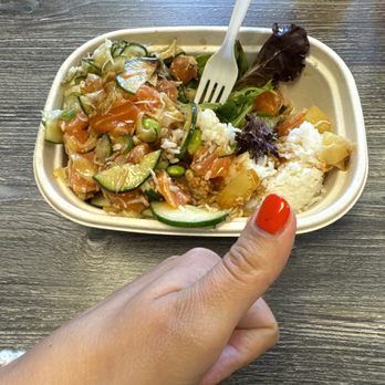 Poke Bar - Salmon bowl - Poke Near Me - San Bernardino, California Poke Bar - Salmon bowl - Poke Near Me - San Bernardino, California