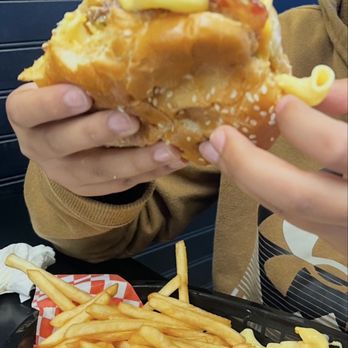 Needles Smashed Burgers - Mac N smash - Burgers Near Me - Needles, California