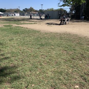 Orange Dog Park - Small park area - Dog Parks Near Me - Orange, California Orange Dog Park - Small park area - Dog Parks Near Me - Orange, California