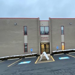 Dalton Family Dental - Entrance to the Perry building