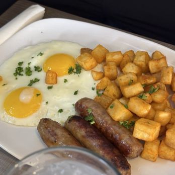 Peaches Brunch House - TRADITIONAl - Breakfast & Brunch Near Me - Romeo, Michigan