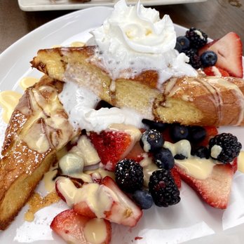 Starling Diner - Stuffed French Toast with Seasonal Berries - New American Near Me - Long Beach, California Starling Diner - Stuffed French Toast with Seasonal Berries - New American Near Me - Long Beach, California