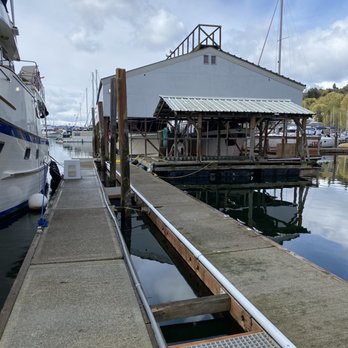 Tyee Marina - Marinas Near Me - Tacoma, Washington