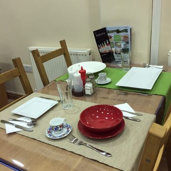 Hillside Cafe - Cafes Near Me - Tadworth, SRY