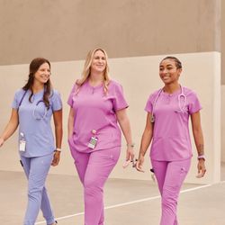 Uniform Outlet