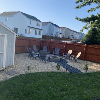 Blue Mountain Landscaping - After picture - Landscaping Near Me - Plano, Illinois Blue Mountain Landscaping - After picture - Landscaping Near Me - Plano, Illinois