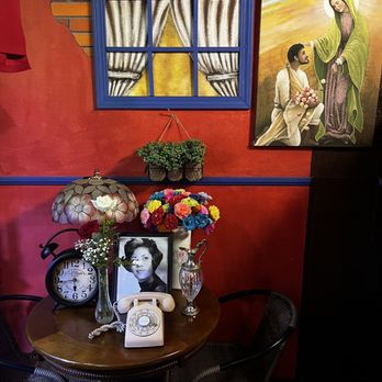 LA VECINDAD - Gift Shop - Tacos Near Me - Las Vegas, Nevada