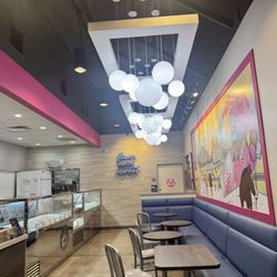 Baskin Robbins