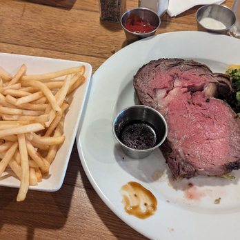 Capers Eat & Drink - Friday prime rib special - New American Near Me - Campbell, California Capers Eat & Drink - Friday prime rib special - New American Near Me - Campbell, California
