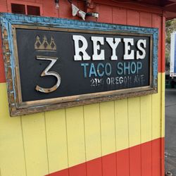 Tres Reyes Taco Shop