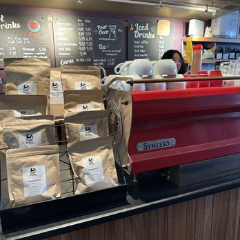 Rojo's Roastery - Coffee Roasteries Near Me - Princeton, New Jersey