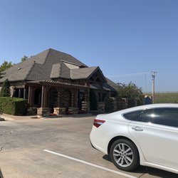 Justin L Beasley, DDS - Outside of the office