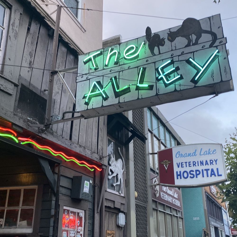 The Alley - Signage - Dive Bars Near Me - Oakland, California