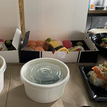 Sushi Blossom - Japanese Near Me - Seattle, Washington