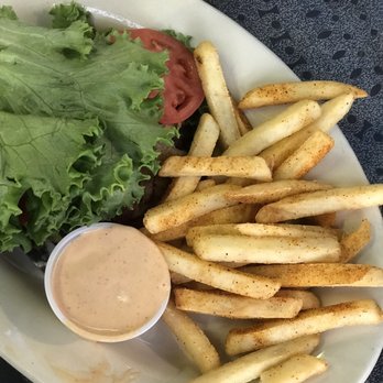 Waddell's Pub and Grill - Lettuce wrap bacon Guacamole cheese burger - Pubs Near Me - Spokane, Washington